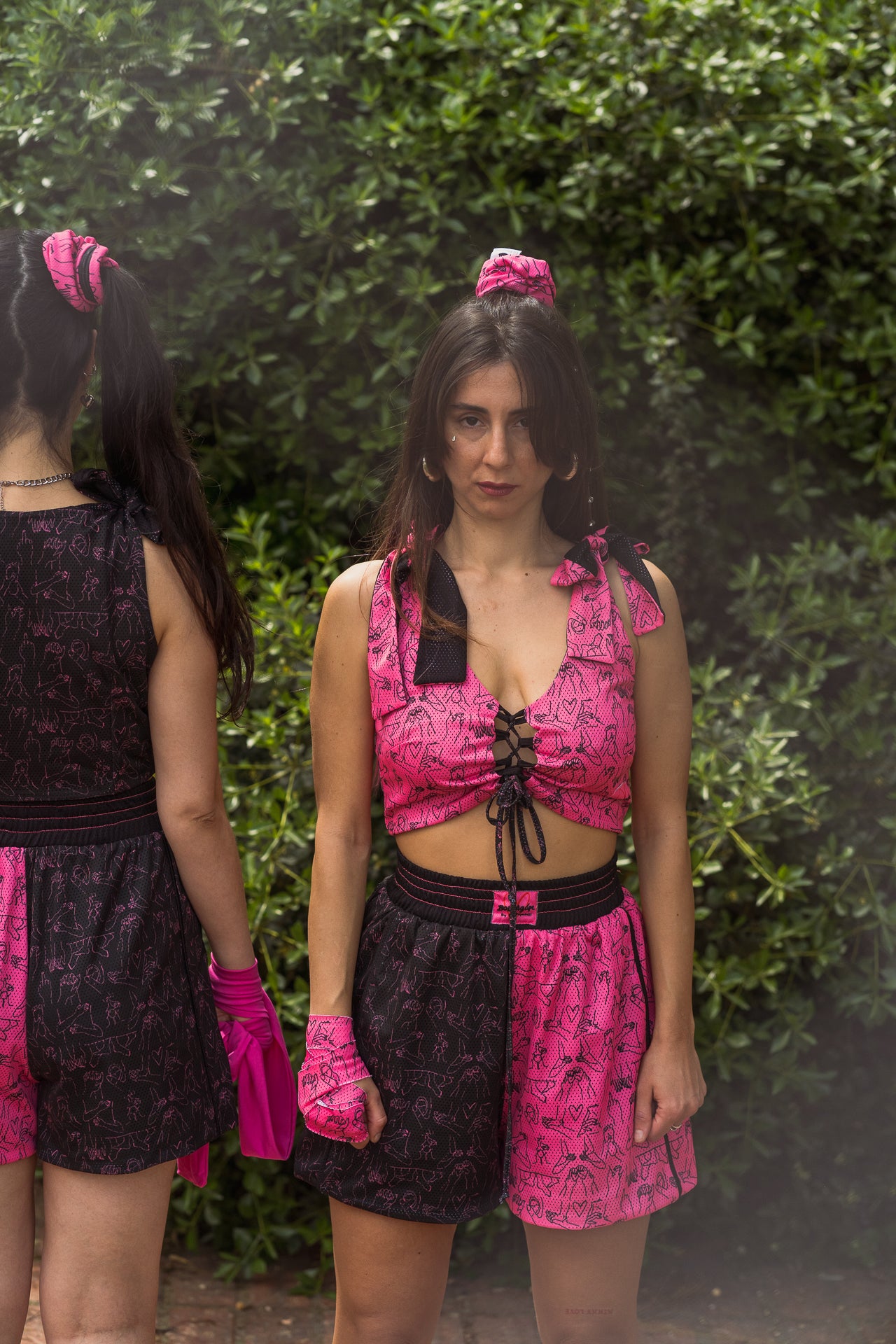 Tie-me-up Top FUCHSIA/BLACK