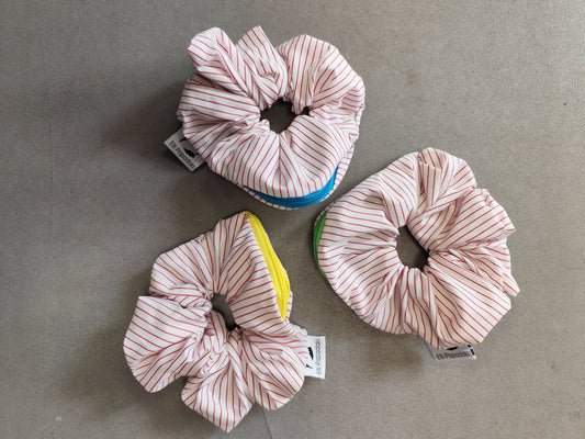 Scrunchie-Zipper With stripes