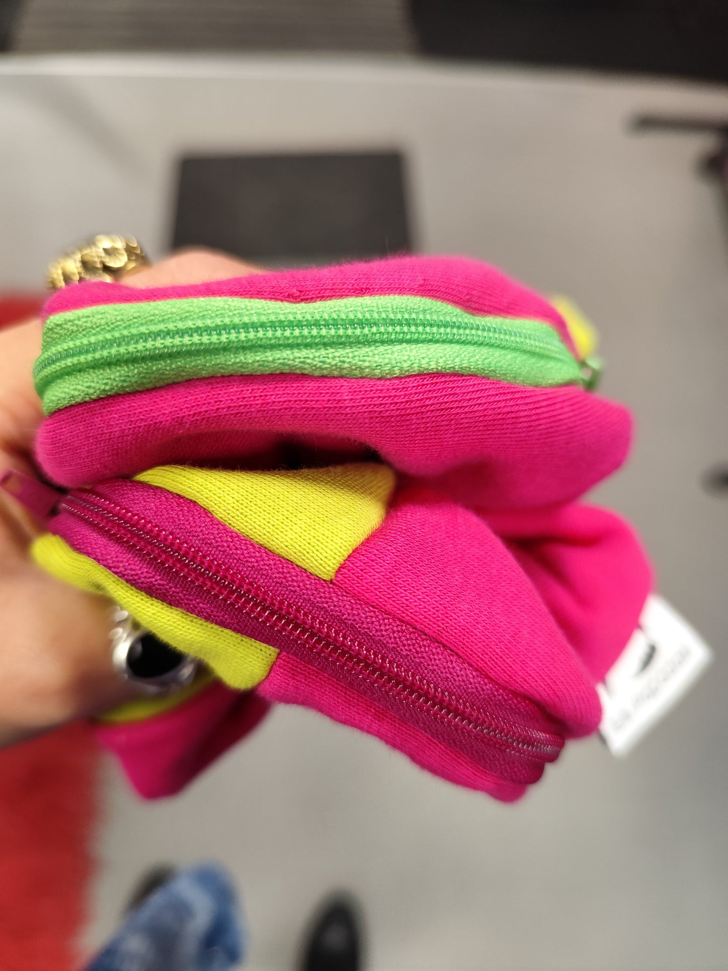 Scrunchie-Zipper 21:00