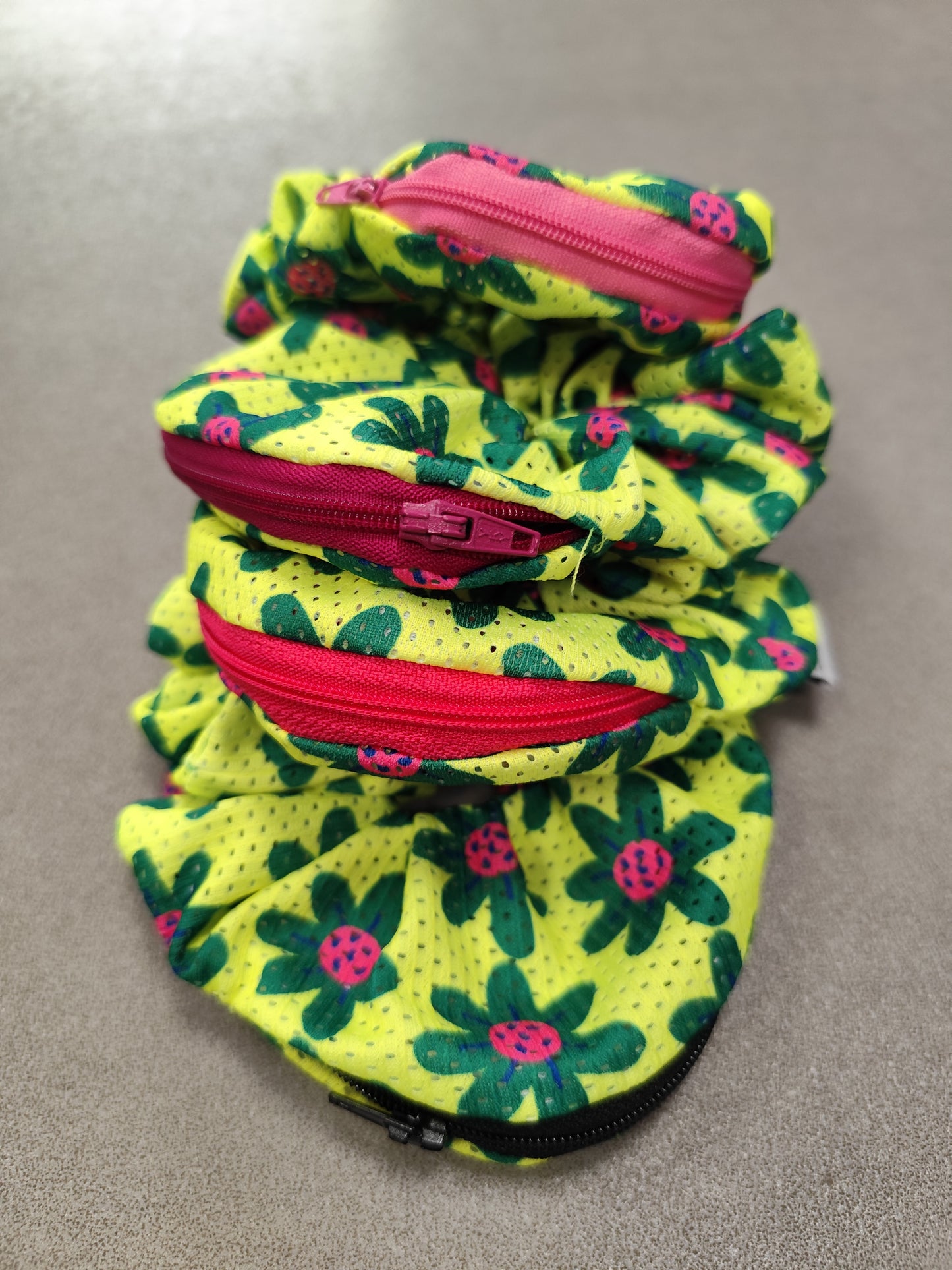 Scrunchie-Zipper FLOWERS