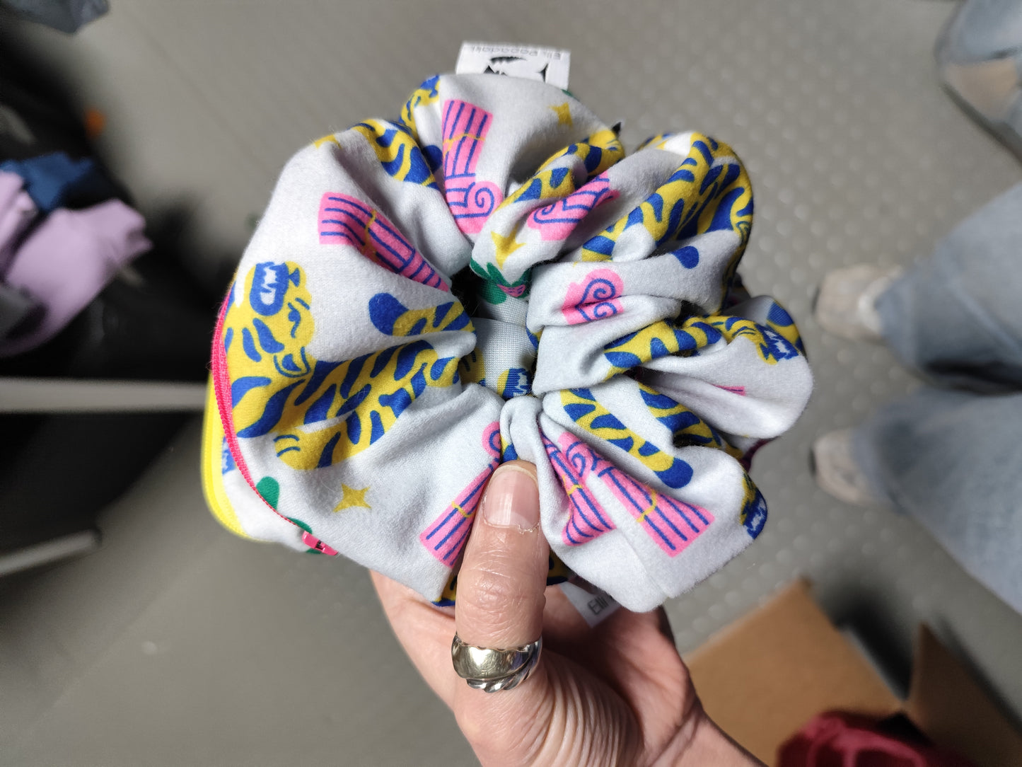 Scrunchie-Zipper WILD & FREE