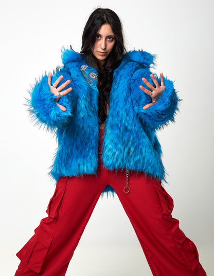 Faux-fur neon blue