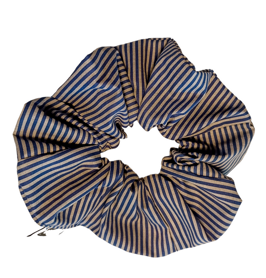 Scrunchie with blue stripes