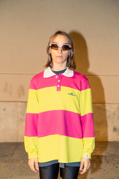 21:15, Polo sweatshirt