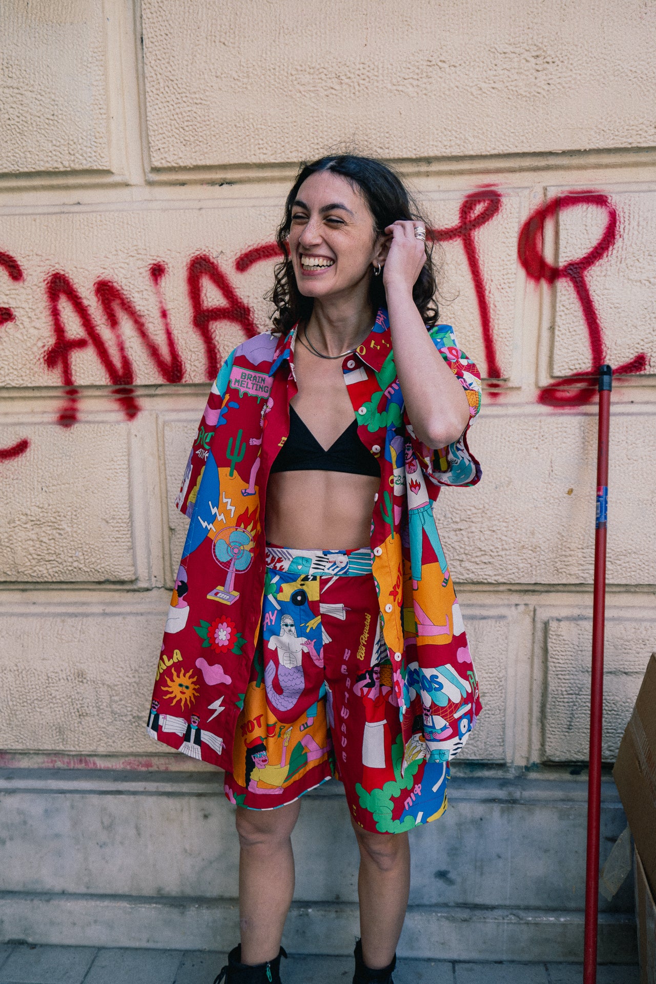 PLAKA Shorts