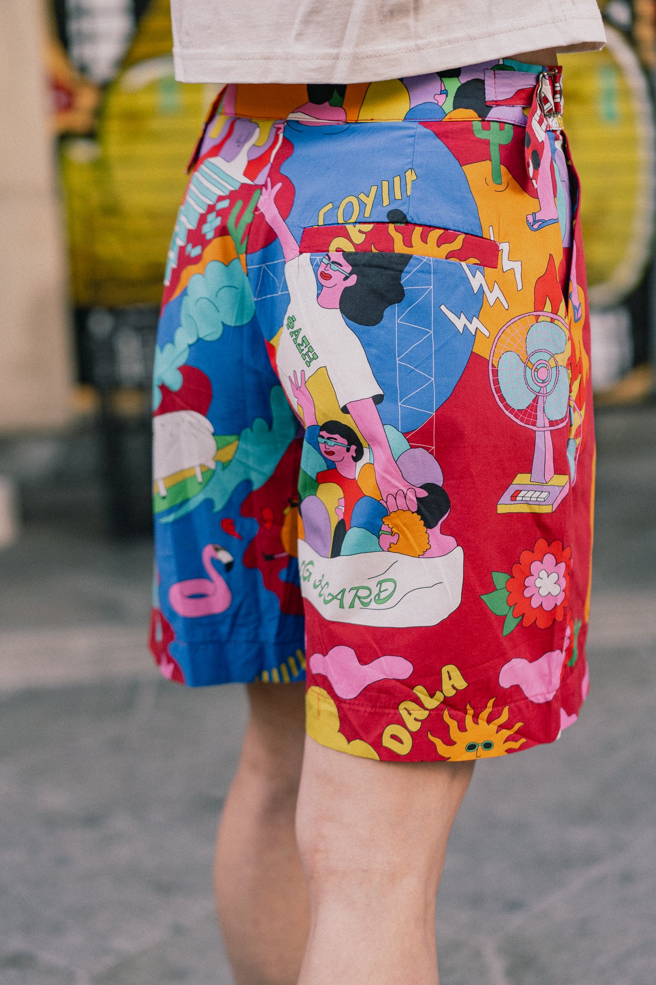 PLAKA Shorts