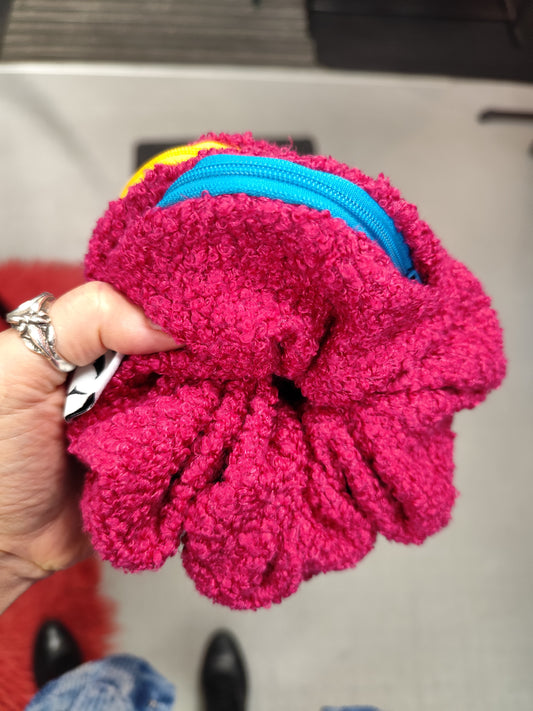 Scrunchie-Zipper Curly