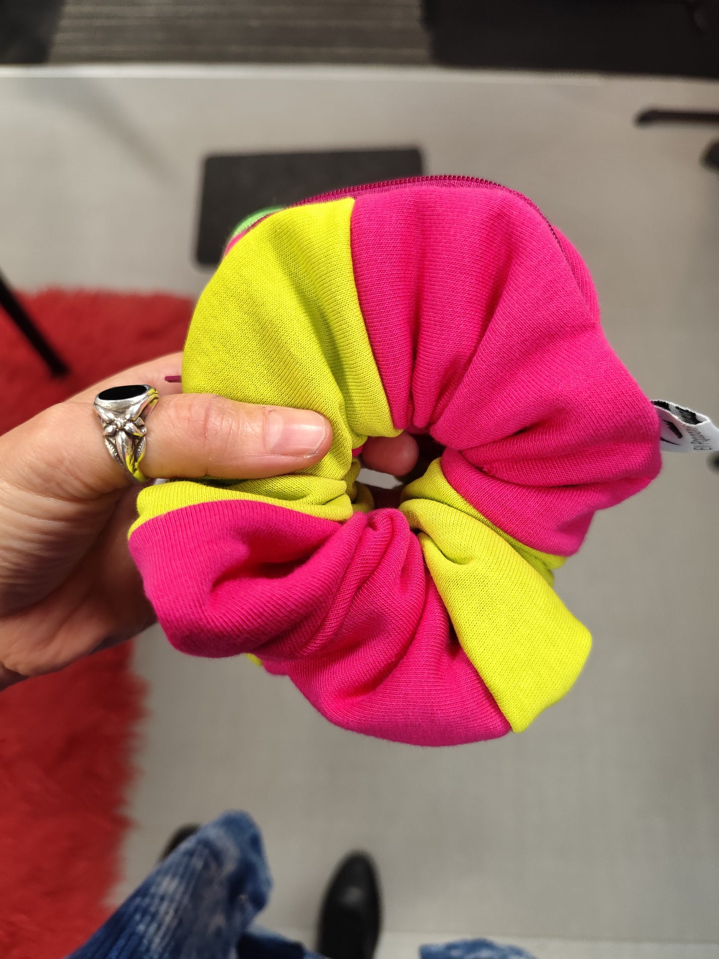 Scrunchie-Zipper 21:00