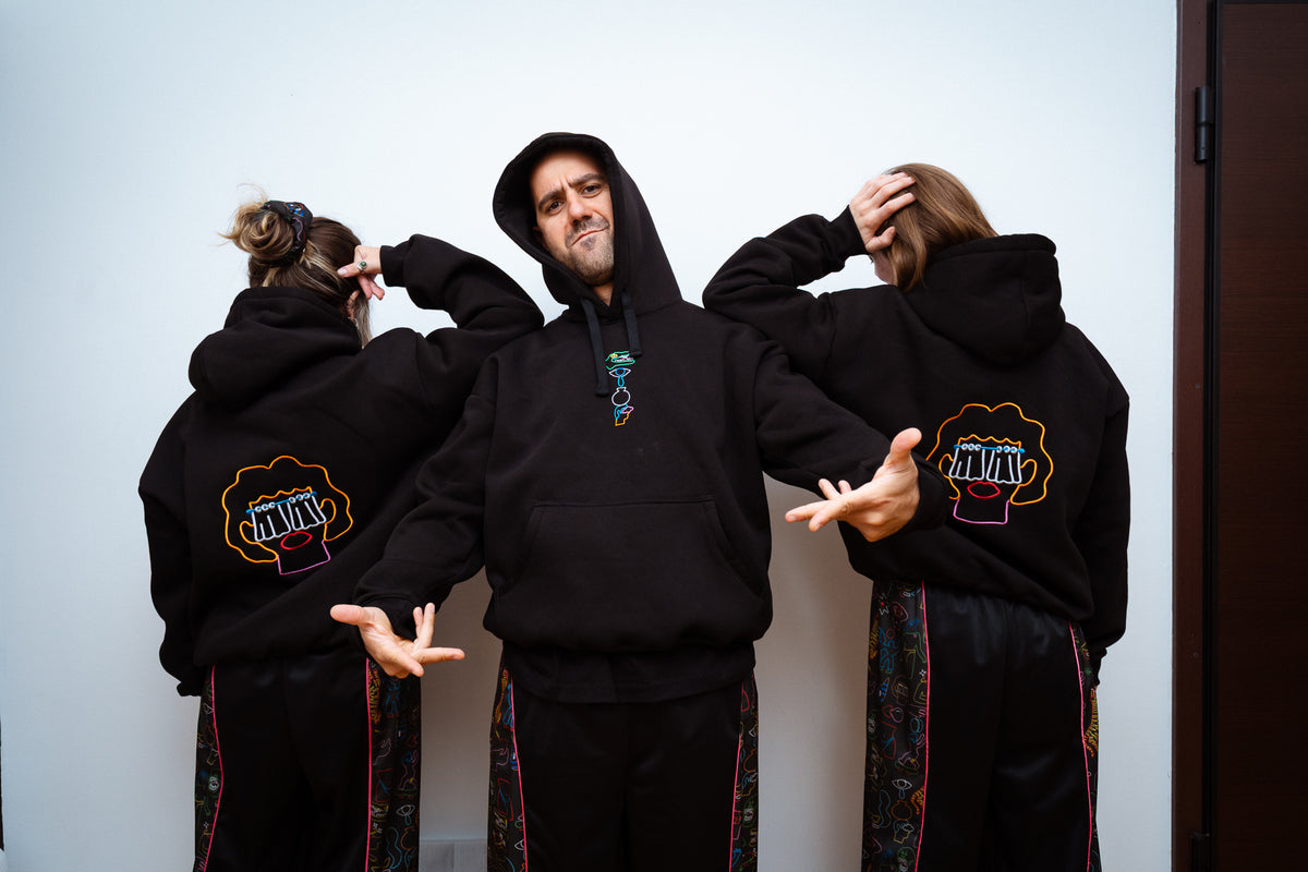 ΤΥΦΛΗ ΚΥΡΙΑ Hoodie