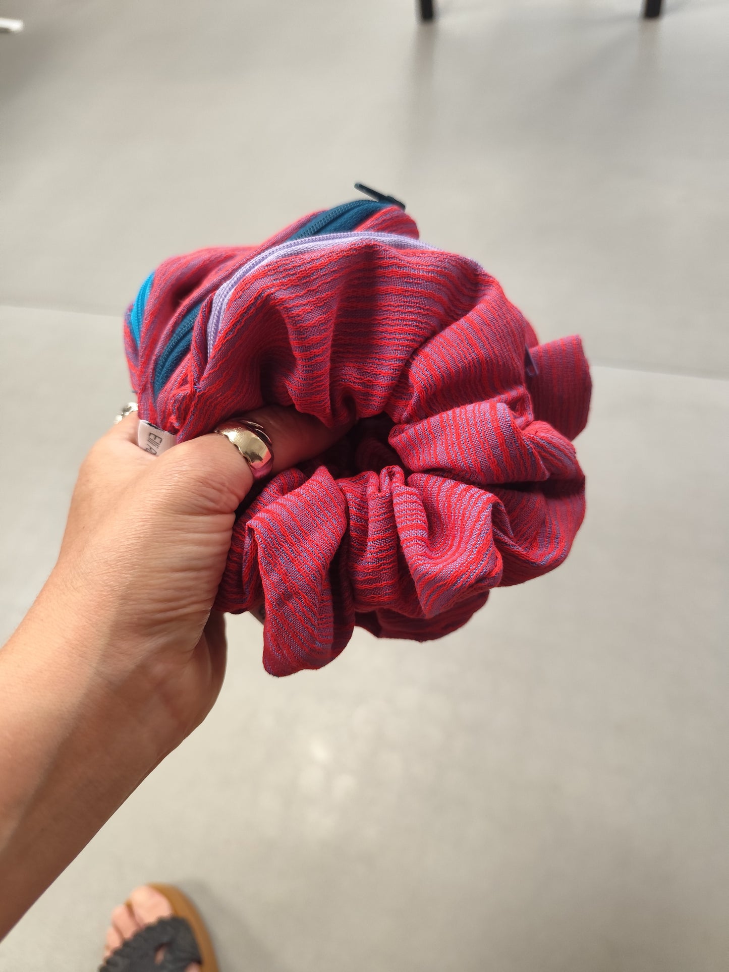 Scrunchie-Zipper