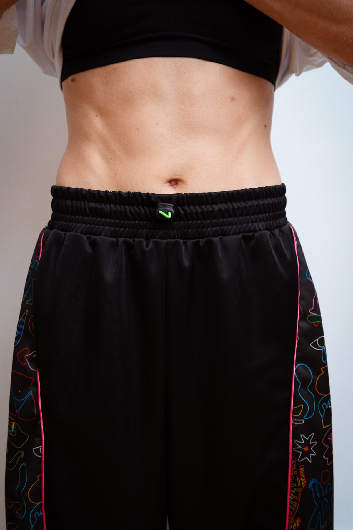 Feel it OUT! pants