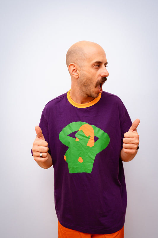 ΚΥΡΙΑ in purple
