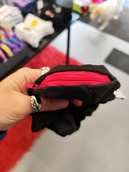 Scrunchie-Zipper Monochromatic