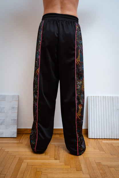 Feel it OUT! pants